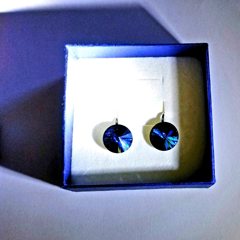 New Montana Sterling silver Swarovski Earrings - Picture 1 of 4